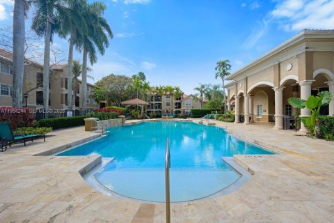 Condominio en venta en Pembroke Pines, Florida, 1 dormitorio, 75.25 m2 № 2009089 - foto 18