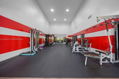 Condominio en venta en Pembroke Pines, Florida, 1 dormitorio, 75.25 m2 № 2009089 - foto 24