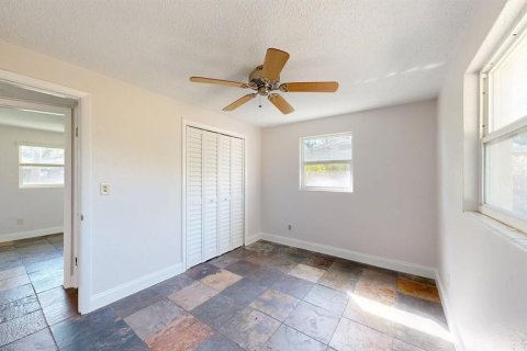 House in Ormond Beach, Florida 3 bedrooms, 89.19 sq.m. № 2101706 - photo 16