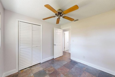 House in Ormond Beach, Florida 3 bedrooms, 89.19 sq.m. № 2101706 - photo 9