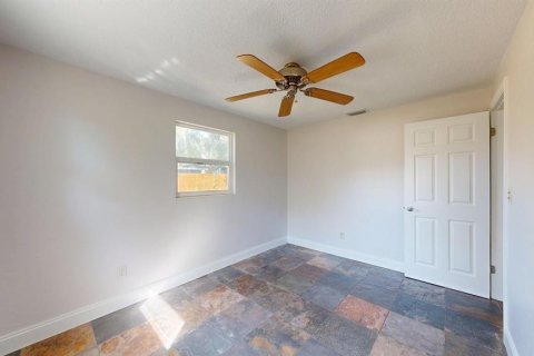House in Ormond Beach, Florida 3 bedrooms, 89.19 sq.m. № 2101706 - photo 18