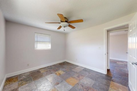 House in Ormond Beach, Florida 3 bedrooms, 89.19 sq.m. № 2101706 - photo 15
