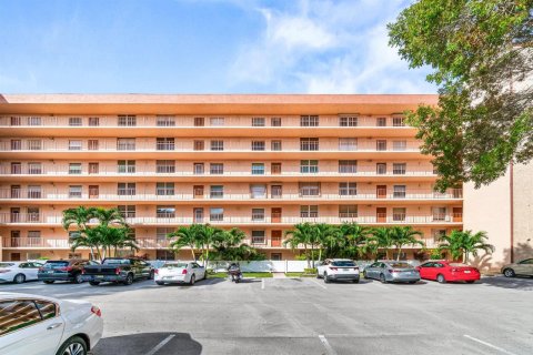 Condominio en venta en Delray Beach, Florida, 2 dormitorios, 98.48 m2 № 2250277 - foto 2
