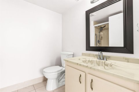 Condominio en venta en Delray Beach, Florida, 2 dormitorios, 98.48 m2 № 2250277 - foto 12