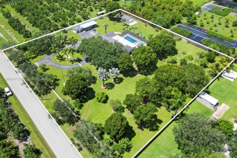 Villa ou maison à vendre à Homestead, Floride: 5 chambres, 274.34 m2 № 1897260 - photo 3