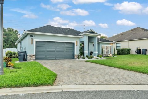 House in Lakeland, Florida 3 bedrooms, 187.85 sq.m. № 1876108 - photo 13