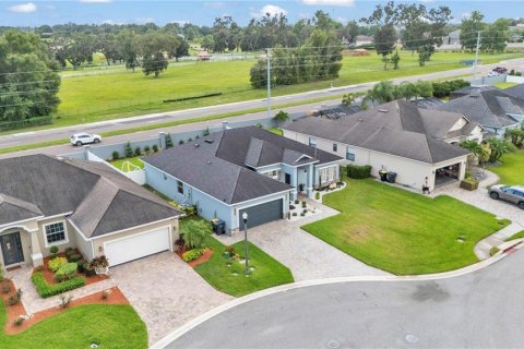 House in Lakeland, Florida 3 bedrooms, 187.85 sq.m. № 1876108 - photo 3