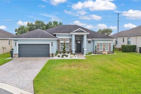 House in Lakeland, Florida 3 bedrooms, 187.85 sq.m. № 1876108 - photo 4