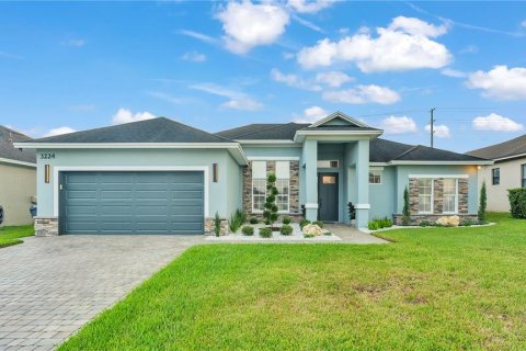 House in Lakeland, Florida 3 bedrooms, 187.85 sq.m. № 1876108 - photo 12