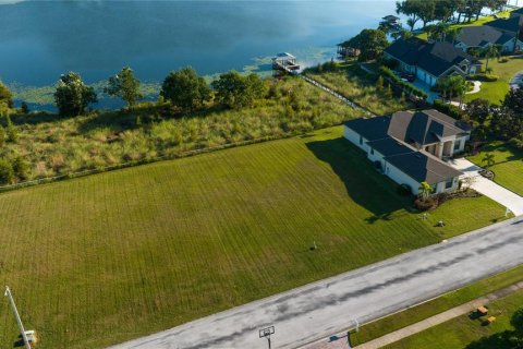 Terreno en Winter Haven, Florida № 2210838