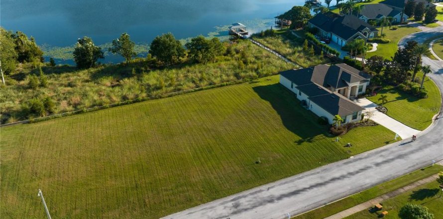 Terreno en Winter Haven, Florida № 2210838