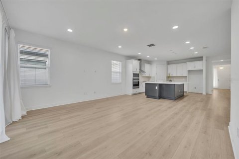 Купить виллу или дом в Орландо, Флорида 12 комнат, 206.24м2, № 1835030 - фото 20