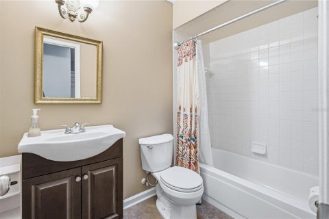 House in Jacksonville, Florida 3 bedrooms, 127.37 sq.m. № 2396365 - photo 11