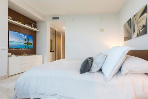 Copropriété à vendre à Sunny Isles Beach, Floride: 2 chambres, 145.86 m2 № 2013407 - photo 20