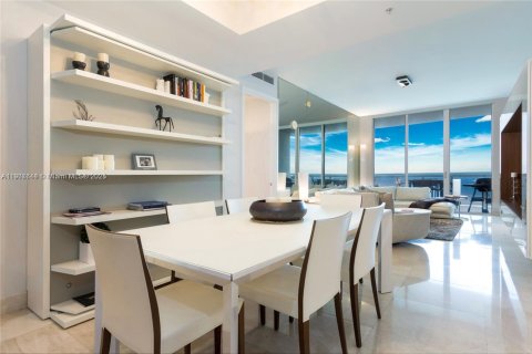 Copropriété à vendre à Sunny Isles Beach, Floride: 2 chambres, 145.86 m2 № 2013407 - photo 9