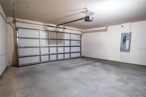 House in Winter Haven, Florida 4 bedrooms, 195.56 sq.m. № 1778385 - photo 23