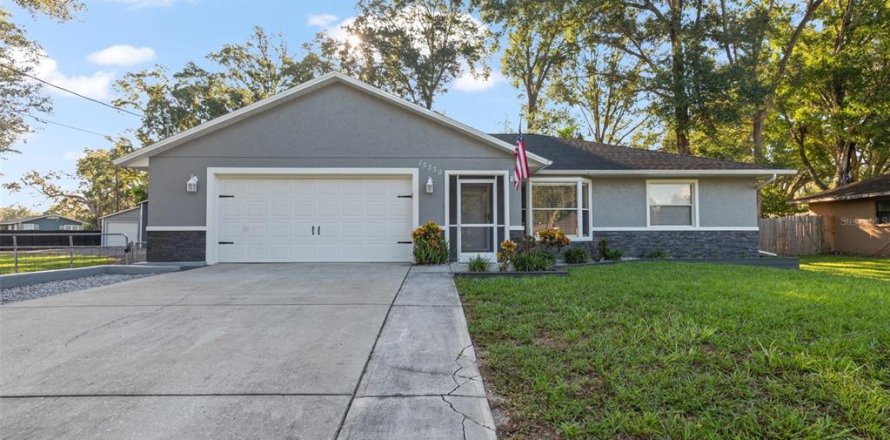 Villa ou maison à Spring Hill, Floride 3 chambres, 138.24 m2 № 1856681