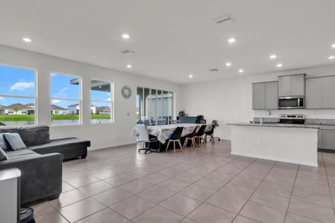 Villa ou maison à vendre à Wimauma, Floride: 4 chambres, 254.37 m2 № 2418958 - photo 14