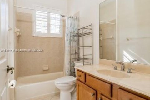 House in Port St. Lucie, Florida 3 bedrooms, 162.67 sq.m. № 1732038 - photo 22