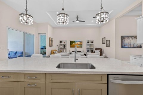Villa ou maison à vendre à Palm Beach Gardens, Floride: 2 chambres, 206.24 m2 № 2376966 - photo 17