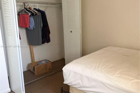 Купить таунхаус в Майами, Флорида 3 спальни, 160.63м2, № 2047691 - фото 22