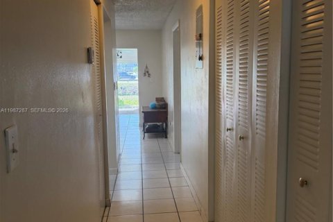 Купить таунхаус в Майами, Флорида 3 спальни, 160.63м2, № 2047691 - фото 25