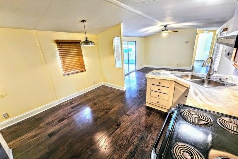 Apartamento en alquiler en Clearwater, Florida, 2 dormitorios, 78.04 m2 № 1911783 - foto 3