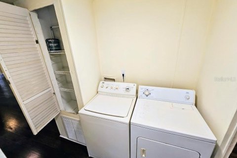 Apartamento en alquiler en Clearwater, Florida, 2 dormitorios, 78.04 m2 № 1911783 - foto 8