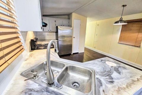 Apartamento en alquiler en Clearwater, Florida, 2 dormitorios, 78.04 m2 № 1911783 - foto 5