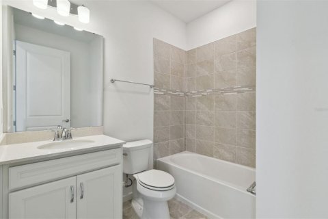 House in Parrish, Florida 2 bedrooms, 130.53 sq.m. № 1289443 - photo 18