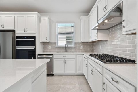 House in Parrish, Florida 2 bedrooms, 130.53 sq.m. № 1289443 - photo 5