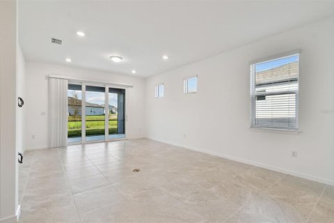 House in Parrish, Florida 2 bedrooms, 130.53 sq.m. № 1289443 - photo 9