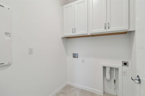 House in Parrish, Florida 2 bedrooms, 130.53 sq.m. № 1289443 - photo 19