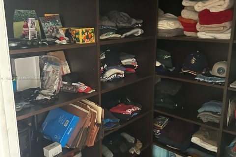 Condo in Aventura, Florida, 2 bedrooms № 1981927 - photo 10