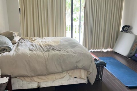 Condo in Aventura, Florida, 2 bedrooms № 1981927 - photo 20