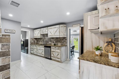Casa en venta en Lake City, Florida, 3 dormitorios, 227.05 m2 № 2238029 - foto 6