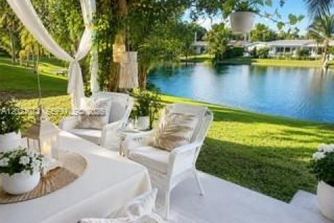 Купить виллу или дом в Дейви, Флорида 3 спальни, 149.39м2, № 2077417 - фото 3