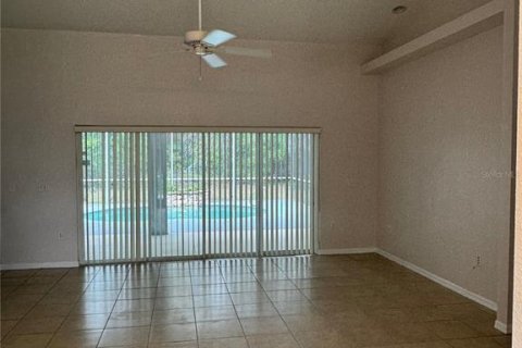 Снять в аренду виллу или дом в Окала, Флорида 3 комнаты, 181.72м2, № 1815127 - фото 4