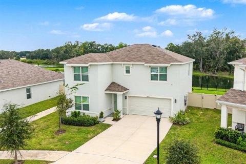 Villa ou maison à Zephyrhills, Floride 4 chambres, 220.36 m2 № 2408556