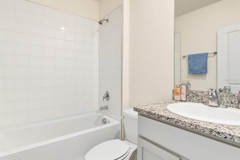 Villa ou maison à vendre à Zephyrhills, Floride: 4 chambres, 220.36 m2 № 2408556 - photo 13