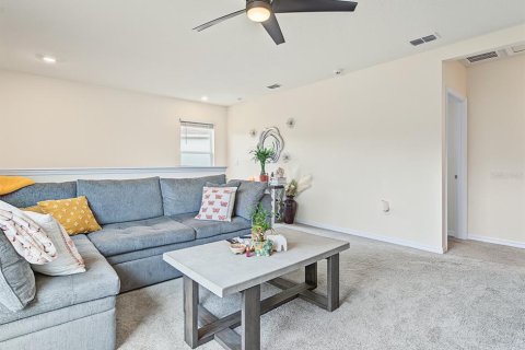 Villa ou maison à vendre à Zephyrhills, Floride: 4 chambres, 220.36 m2 № 2408556 - photo 10