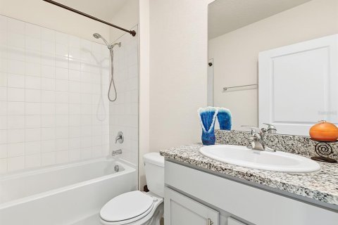 Villa ou maison à vendre à Zephyrhills, Floride: 4 chambres, 220.36 m2 № 2408556 - photo 14