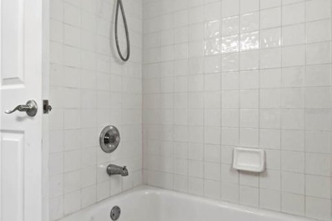 Villa ou maison à vendre à Palm Harbor, Floride: 2 chambres, 154.12 m2 № 2217235 - photo 23