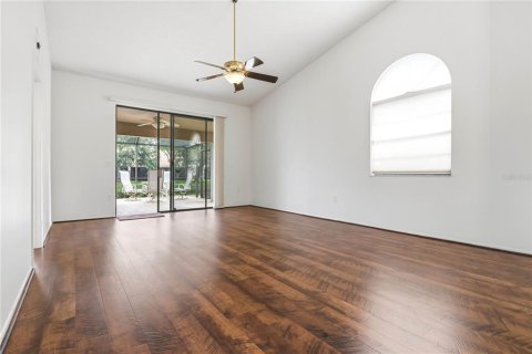 Villa ou maison à vendre à Palm Harbor, Floride: 2 chambres, 154.12 m2 № 2217235 - photo 5
