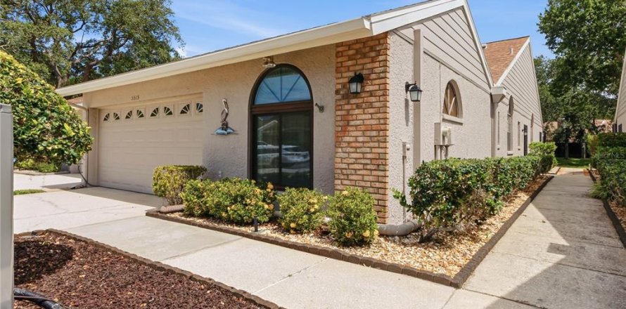 Villa ou maison à Palm Harbor, Floride 2 chambres, 154.12 m2 № 2217235