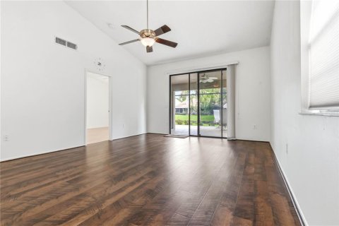 Villa ou maison à vendre à Palm Harbor, Floride: 2 chambres, 154.12 m2 № 2217235 - photo 4