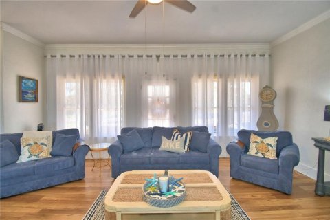 Casa en venta en Frostproof, Florida, 3 dormitorios, 161.65 m2 № 2144922 - foto 6