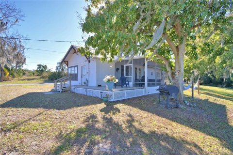 Casa en venta en Frostproof, Florida, 3 dormitorios, 161.65 m2 № 2144922 - foto 8