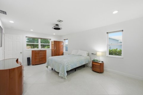 Casa en venta en Coral Springs, Florida, 5 dormitorios, 225.85 m2 № 2077657 - foto 29