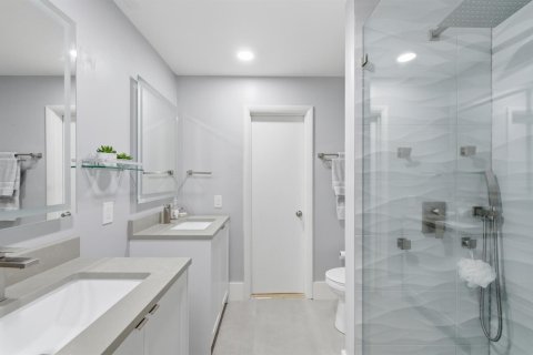 Casa en venta en Coral Springs, Florida, 5 dormitorios, 225.85 m2 № 2077657 - foto 19